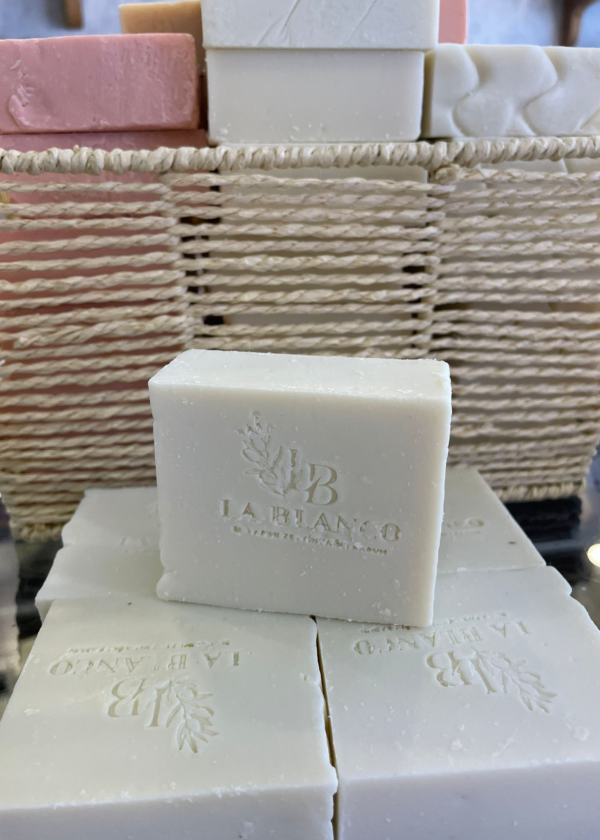 EL YAPIMI LAVANTALI ZEYTİNYAĞLI SABUN - 140 GR